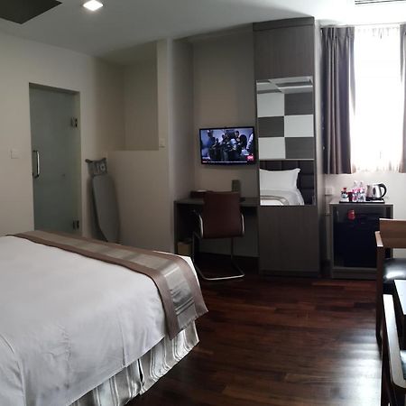 Hotel Parami Yangon Exterior photo